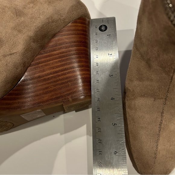 JustFab Karsey brown suede zipper booties size 8 - Picture 4 of 9